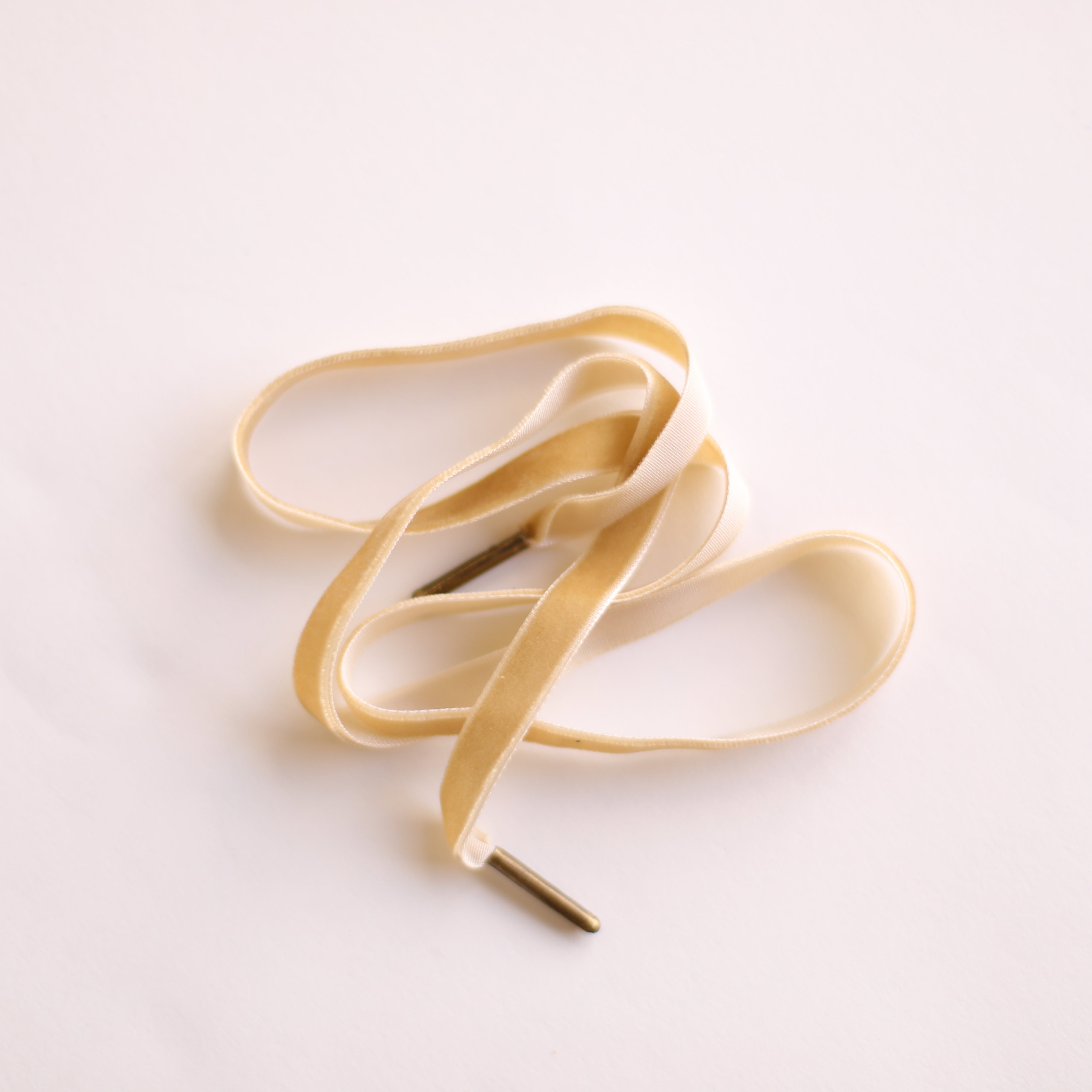 Rubber band shoe on sale laces