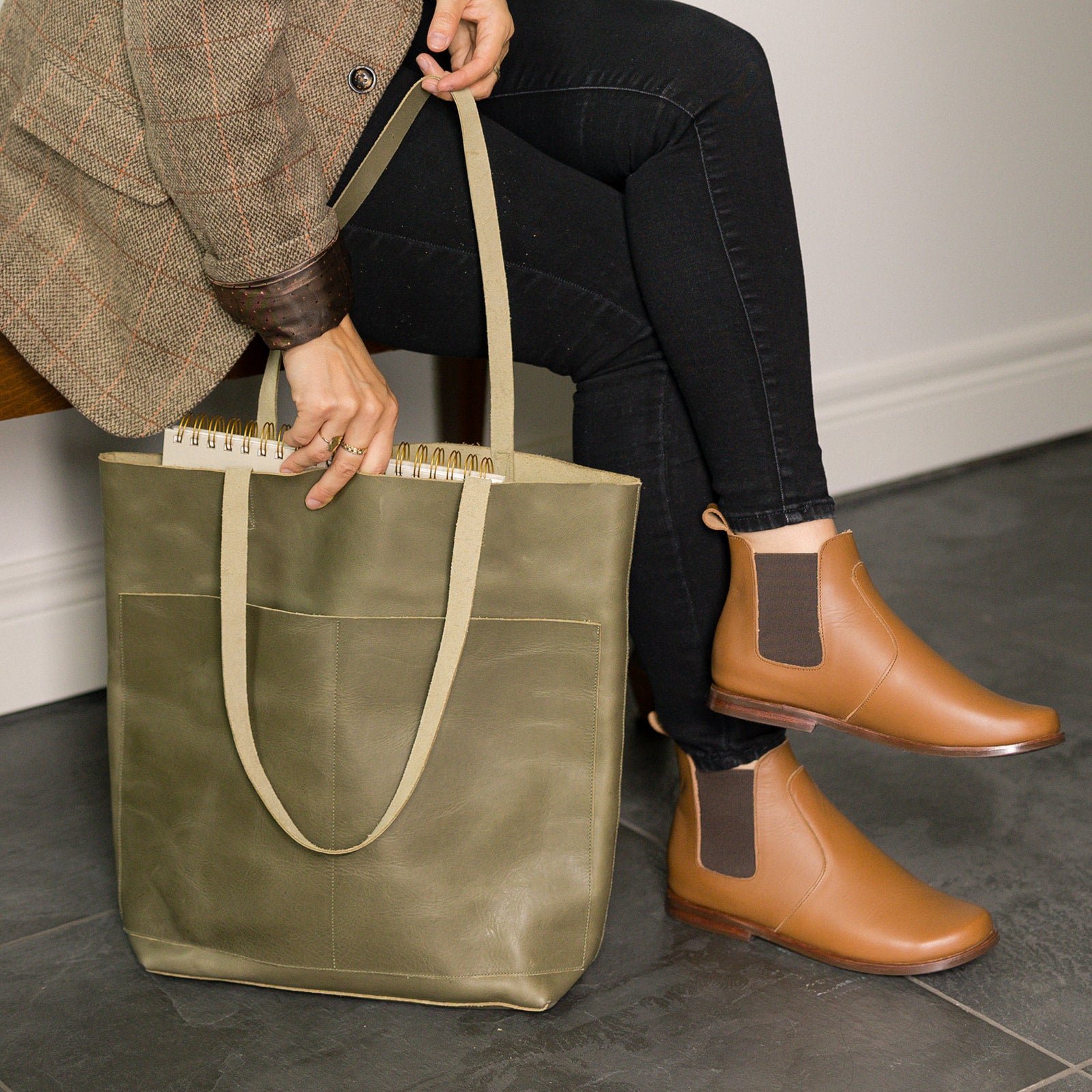 Madewell Medium Leather Transport Tote