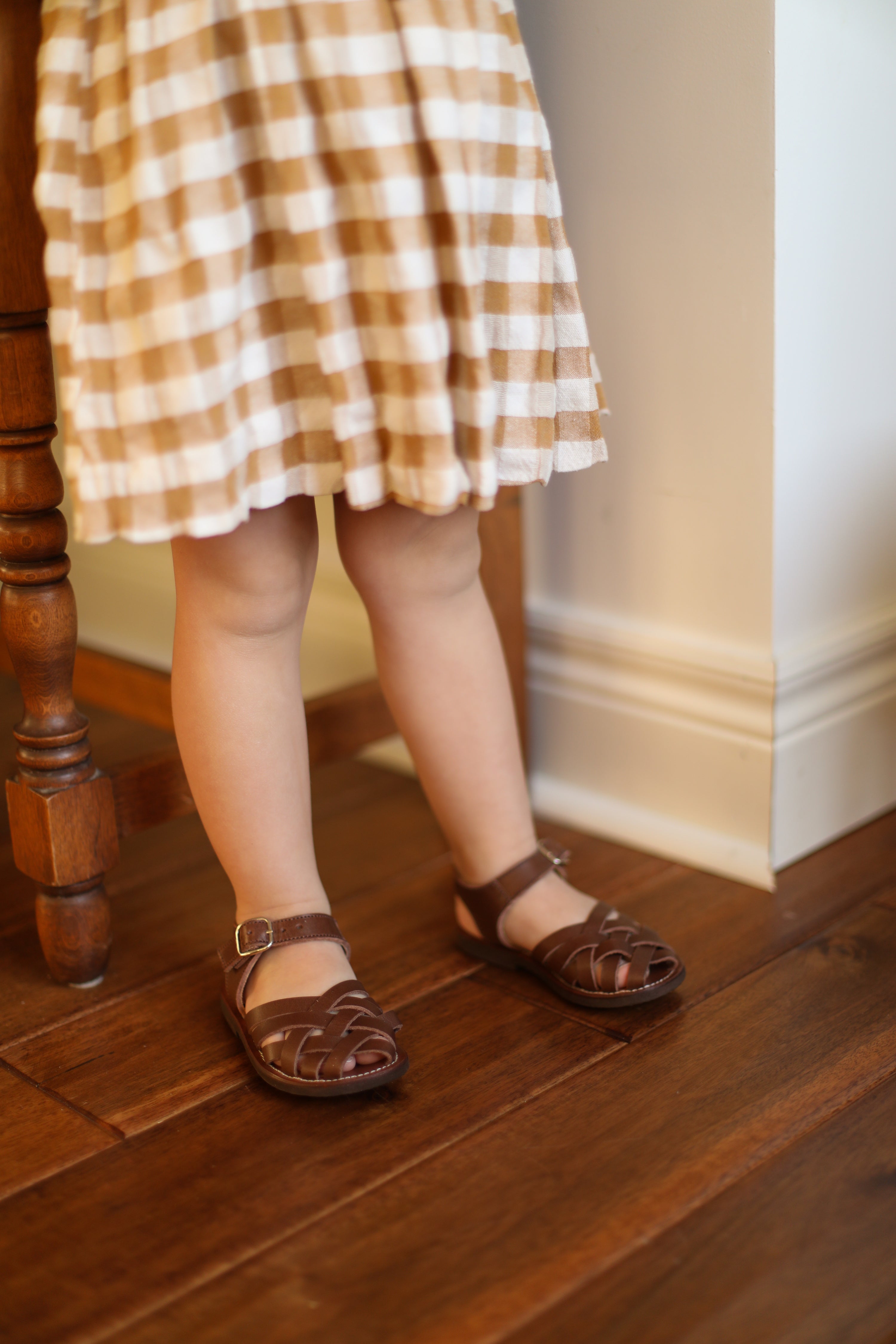 Espresso Isla {Children&#39;s Leather Sandals}