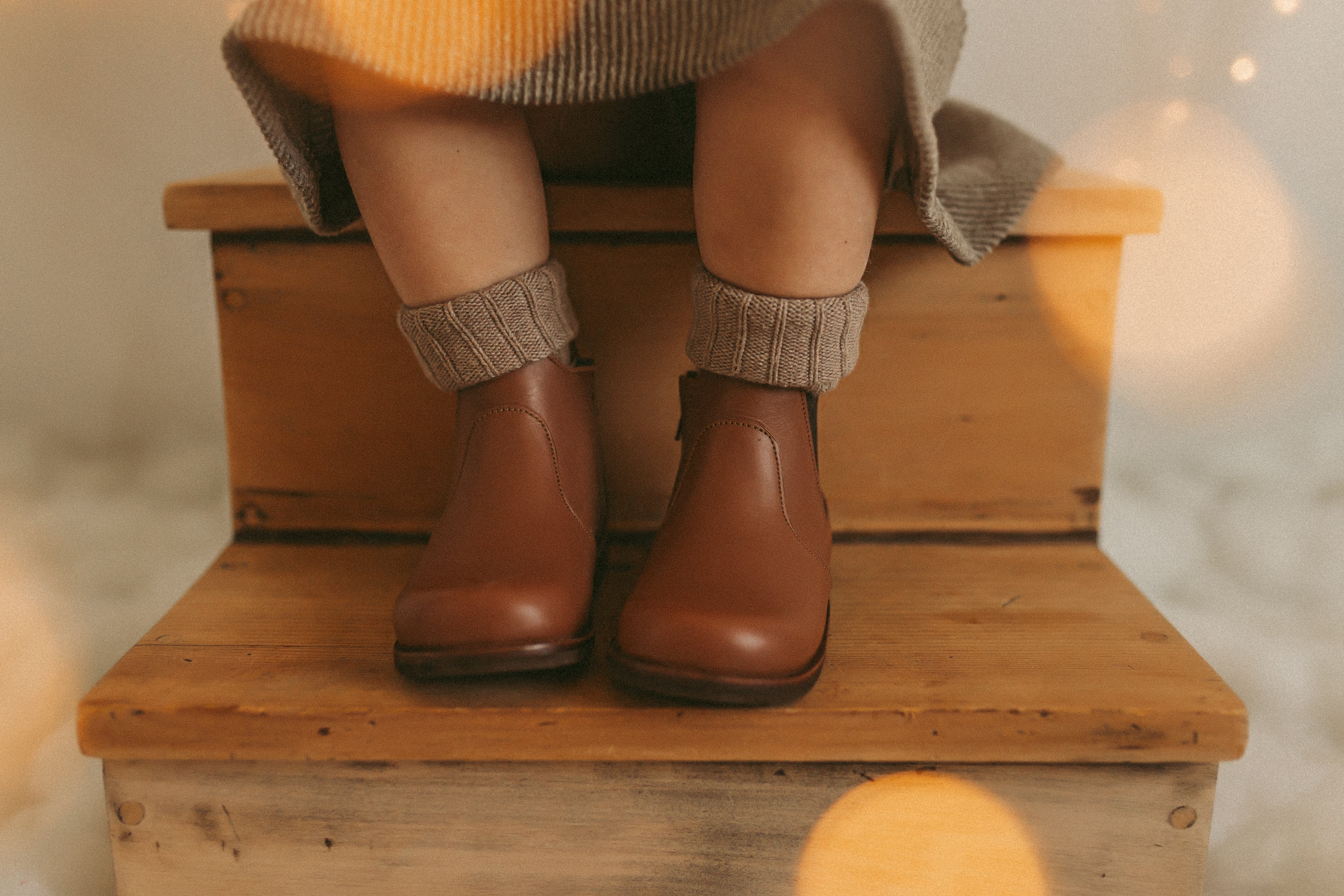 Leather chelsea clearance boots womens brown