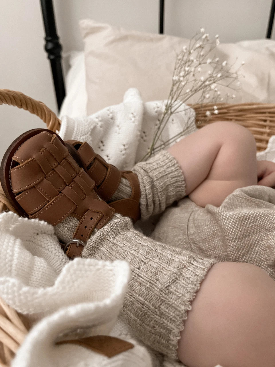 Aventura {Children&#39;s Leather Sandals}