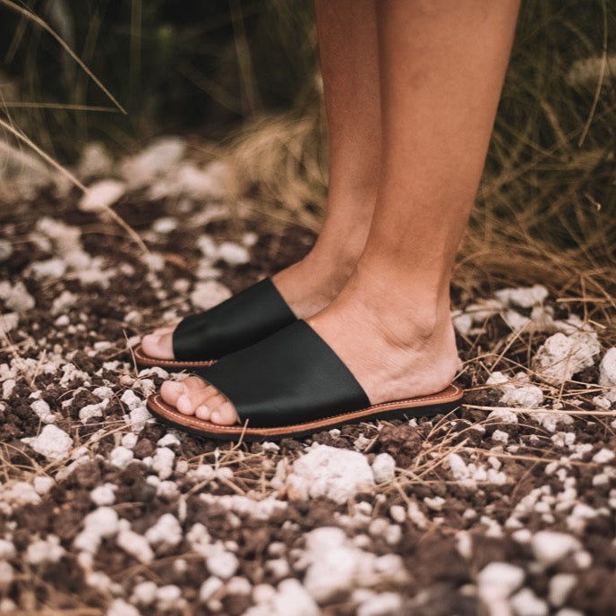 SANDRA Black Leather Square Toe Slide Sandal | Women's Sandals – Steve  Madden